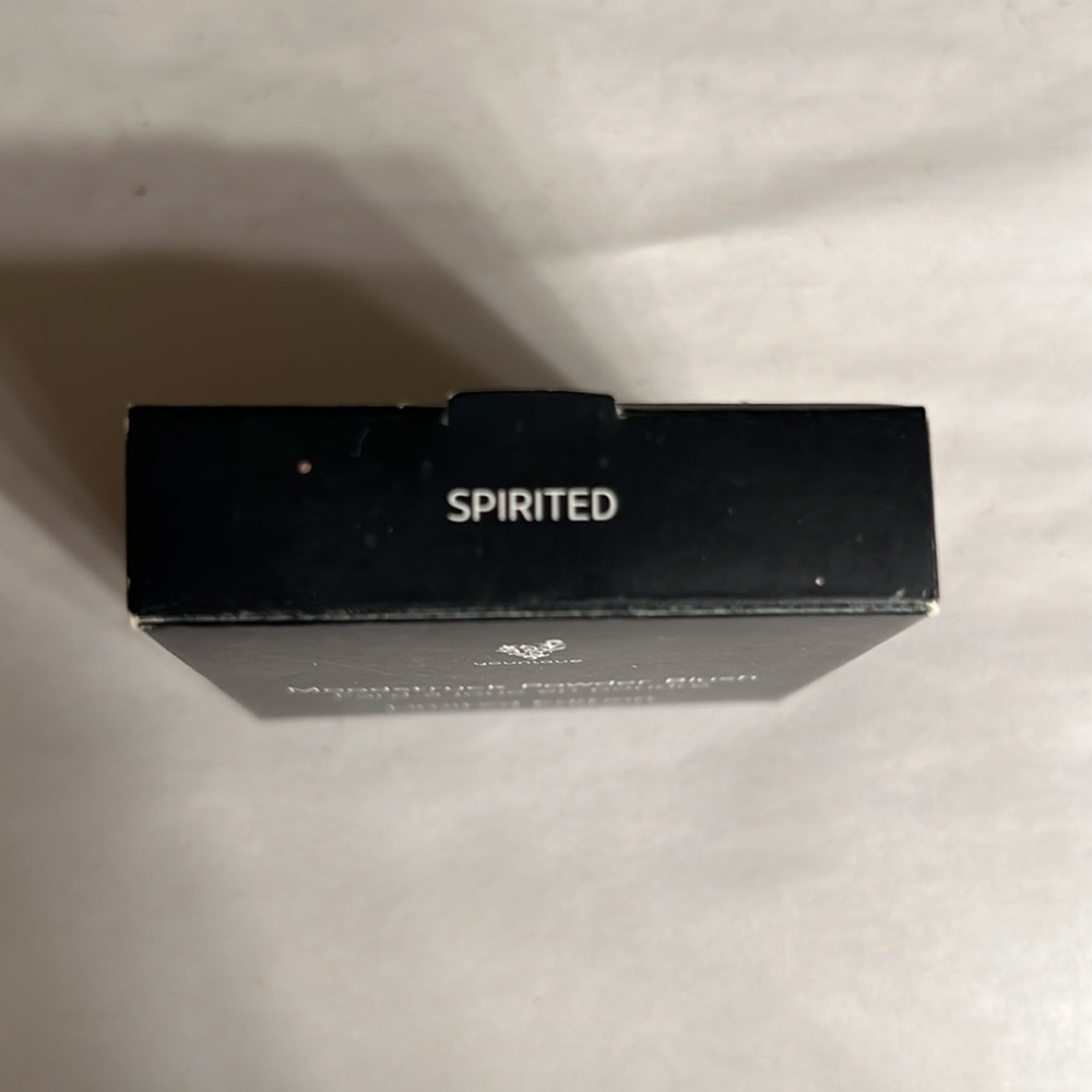 NEW. Younique Moodstruck Powder Blush Limited Edition  Spirited - Picture 4 of 5